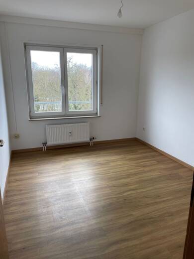 Wohnung zur Miete 351 € 1 Zimmer 32,5 m² 3. Geschoss frei ab 01.09.2025 Meusdorfer Str. 2 Connewitz Leipzig 04277