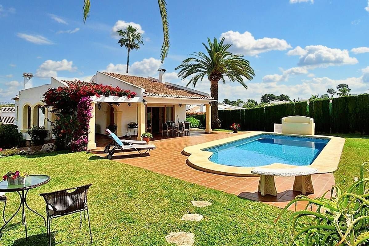 Villa zum Kauf provisionsfrei 599.000 € 4 Zimmer 150 m²<br/>Wohnfläche 600 m²<br/>Grundstück Corregio Javea 03739