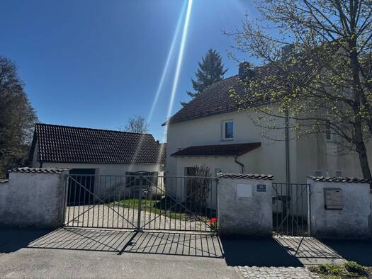 Einfamilienhaus zur Miete 1.900 € 6 Zimmer 180 m² frei ab sofort Buxheim 85114