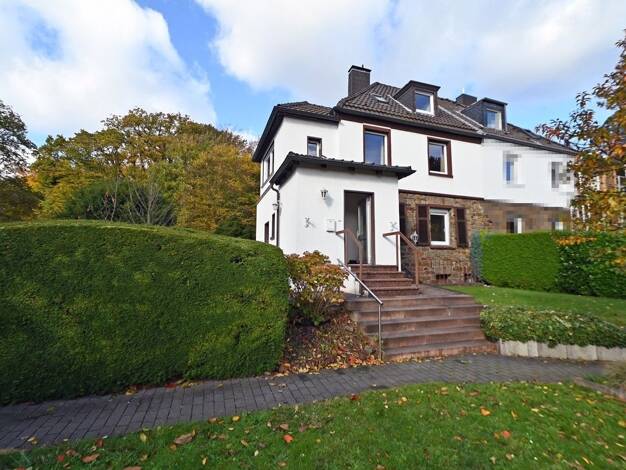 Doppelhaushälfte zum Kauf 445.000 € 5 Zimmer 115 m² 698 m² Grundstück Saarn Mülheim 45481