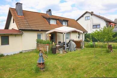 Einfamilienhaus zum Kauf 189.000 € 5 Zimmer 78 m² 927 m² Grundstück Bellingen 56459