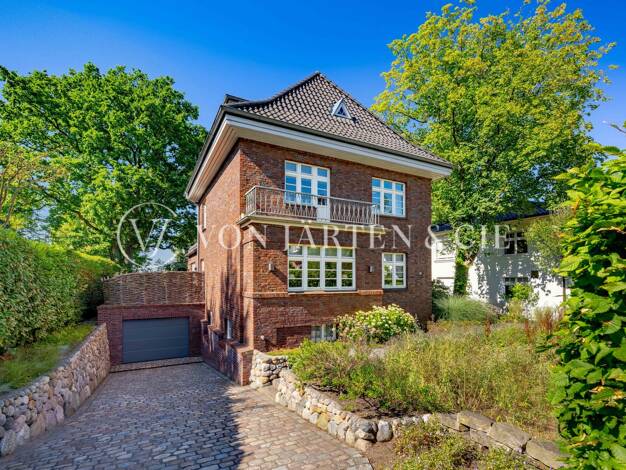 Haus zum Kauf 2.995.000 € 7,5 Zimmer 192 m² 677 m² Grundstück Blankenese Altona 22587