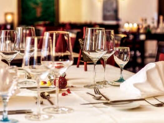 Hotel zum Kauf 599.000 € 23 Betten 331 m² Grundstück Altstadt Heidelberg 69117