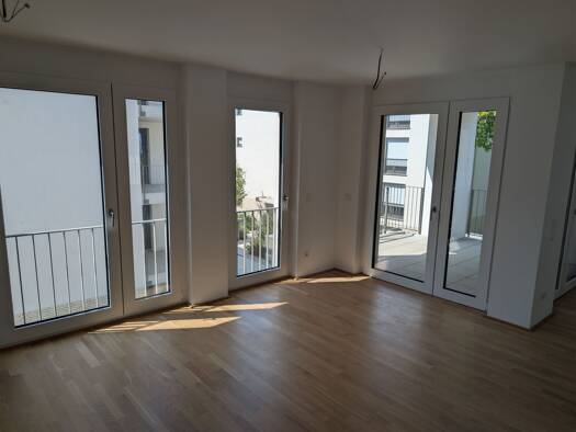 Wohnung zur Miete 1.343 € 3 Zimmer 79 m² Geschoss 2/5 frei ab sofort Viernheimer Straße 27 Weinheim Weinheim 69469