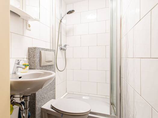 Wohnung zur Miete 350 € 2 Zimmer 30 m² 1. Geschoss frei ab 01.11.2026 Arnsberg Arnsberg 59821