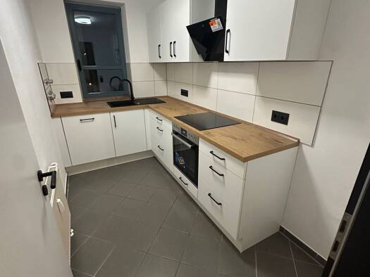 Terrassenwohnung zur Miete 750 € 3 Zimmer 73 m² Geschoss EG/2 frei ab 01.06.2026 Eisenach 99817