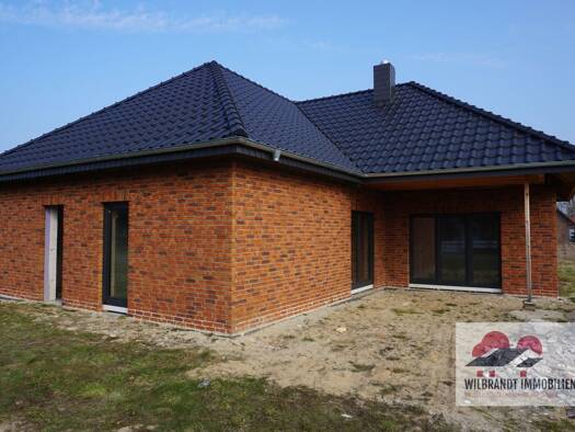 Bungalow zum Kauf 178.000 € 4 Zimmer 110 m² 748 m² Grundstück Grabow Lüchow 29439