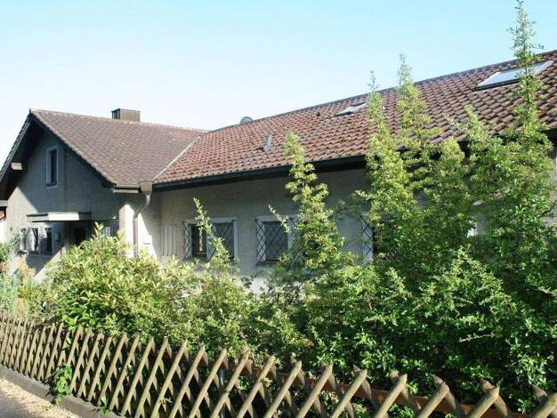 Einfamilienhaus zum Kauf provisionsfrei 794.000 € 8 Zimmer 200 m² 1.700 m² Grundstück Bergstr. 85 Lahr 77933