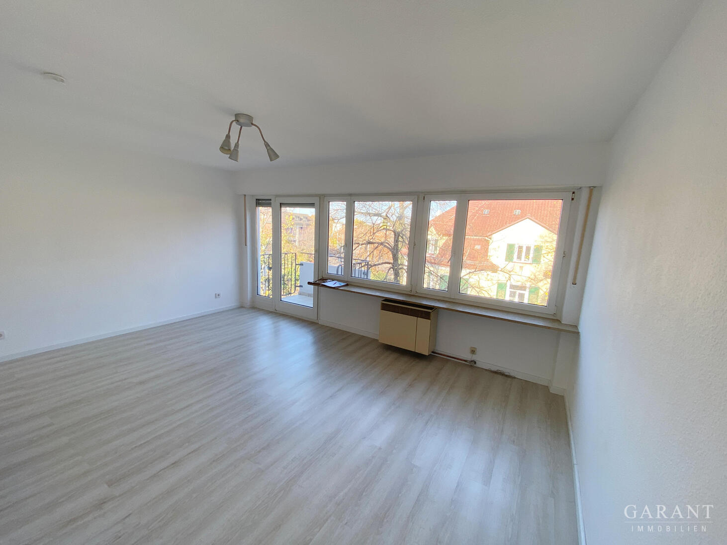 Wohnung zum Kauf 115.000 € 1 Zimmer 27 m²<br/>Wohnfläche 3.<br/>Geschoss Lindenschulviertel Stuttgart 70327