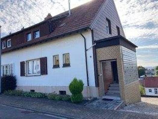 Doppelhaushälfte zum Kauf 169.000 € 5 Zimmer 107 m² 364 m² Grundstück frei ab sofort Neuweiler Sulzbach/Saar 66280