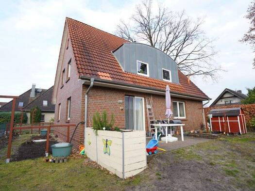 Einfamilienhaus zur Miete 1.270 € 6 Zimmer 130 m² 437 m² Grundstück frei ab 01.03.2026 Rotenburg Rotenburg (Wümme) 27356