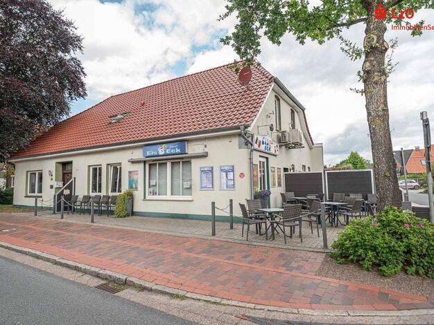 Einfamilienhaus zum Kauf 309.000 € 9 Zimmer 239,2 m² 692 m² Grundstück Zetel 26340