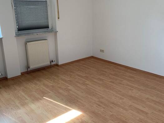 Wohnung zur Miete 760 € 3 Zimmer 77 m² Geschoss 1/3 frei ab 15.10.2026 Alzheim Mayen 56727