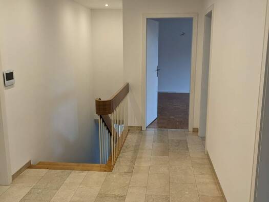 Einfamilienhaus zur Miete 2.000 € 6,5 Zimmer 170 m² 1.146 m² Grundstück frei ab 15.04.2027 Reichenbach an der Fils 73262