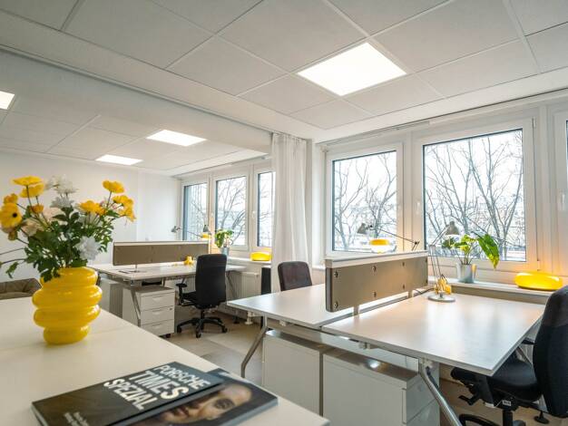 Bürofläche zur Miete provisionsfrei 220 € 4 m² Bürofläche Präsident-Krahn-Straße Altona-Nord Altona 22765