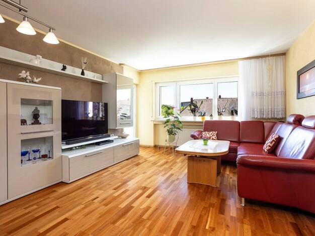 Wohnung zum Kauf 289.000 € 3 Zimmer 74 m² 2. Geschoss Tumringen Lörrach 79539