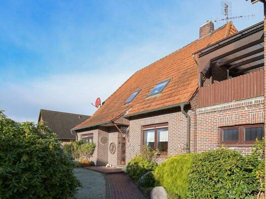 Einfamilienhaus zum Kauf 285.000 € 7 Zimmer 163,3 m² 966 m² Grundstück Edewecht 26188