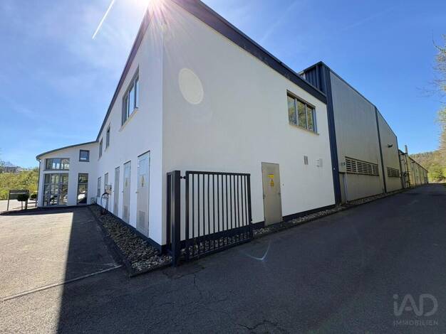 Produktionshalle zur Miete 3.093 m² Lagerfläche teilbar ab 600 m² Saßmicke Olpe 57462