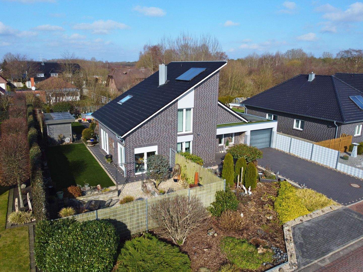 Immobilie in Emstek - Familientraum in ruhiger Sackgassenlage – modernes Zuhause mit Sauna & Pool - Bild 2