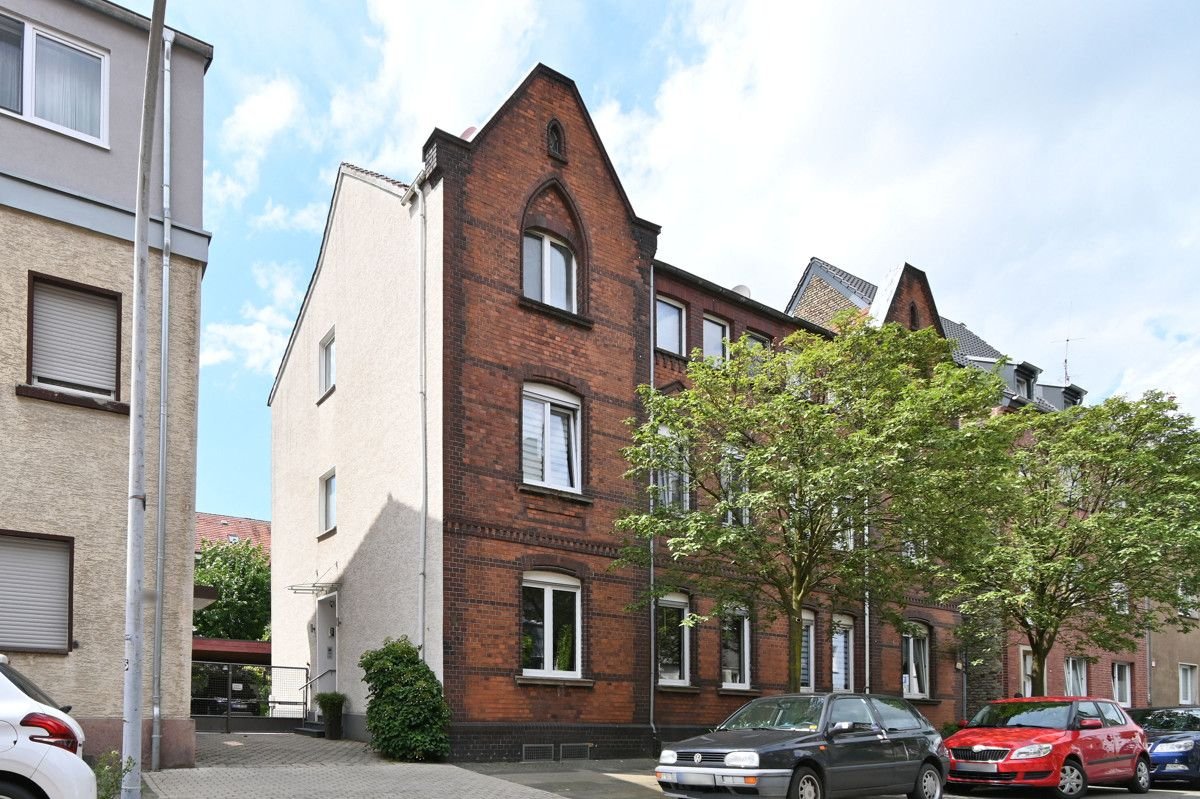 Mehrfamilienhaus zum Kauf 380.000 € 6 Zimmer 203,7 m²<br/>Wohnfläche 317 m²<br/>Grundstück Statistischer Bezirk 14 Hamm 59065