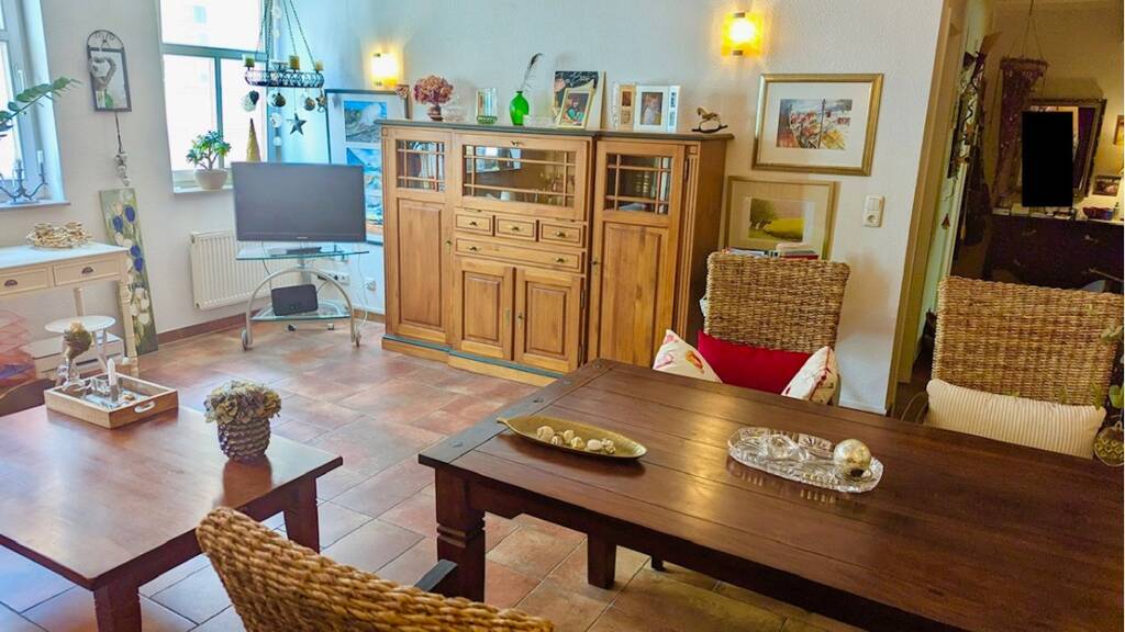 Wohnung zum Kauf 323.000 € 4 Zimmer 160,9 m² 1. Geschoss Arnstadt 99310