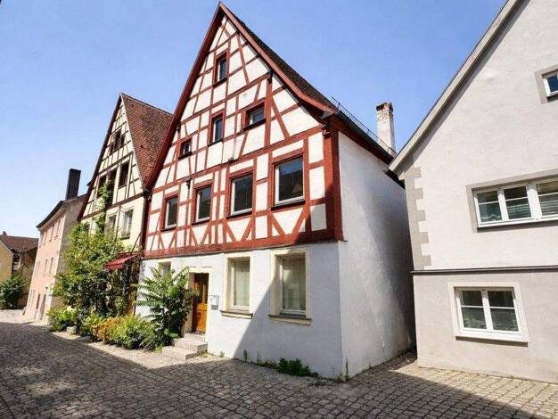 Einfamilienhaus zum Kauf 179.000 € 8 Zimmer 214 m² 120 m² Grundstück Weißenburg 91781