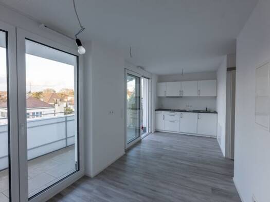Wohnung zur Miete 565 € 1,5 Zimmer 35,2 m² 3. Geschoss frei ab sofort Freiheitstraße 5 Singen Singen (Hohentwiel) 78224