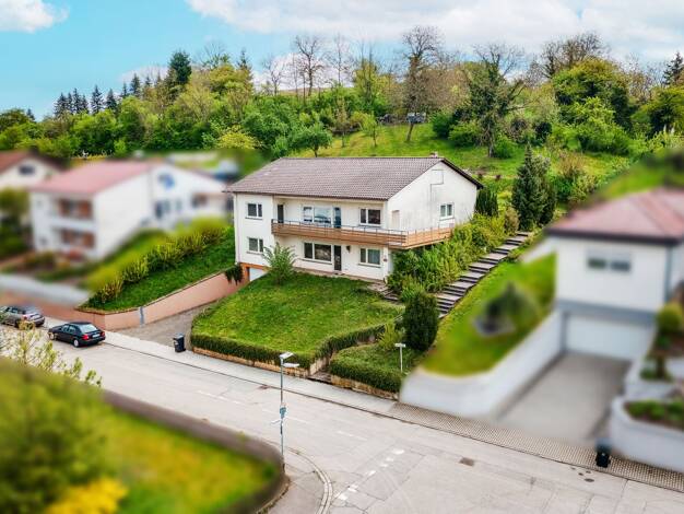 Mehrfamilienhaus zum Kauf 379.000 € 8 Zimmer 200 m² 1.142 m² Grundstück frei ab sofort Landshausen Kraichtal 76703