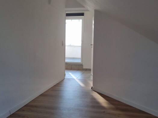 Wohnung zur Miete 960 € 2 Zimmer 80 m² 3. Geschoss frei ab 01.02.2026 Innenstadt Aschaffenburg 63739