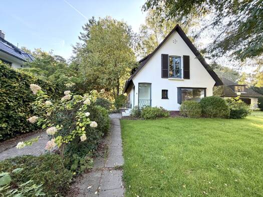 Einfamilienhaus zur Miete 2.500 € 3,5 Zimmer 91 m² 1.000 m² Grundstück Volksdorf Hamburg 22359
