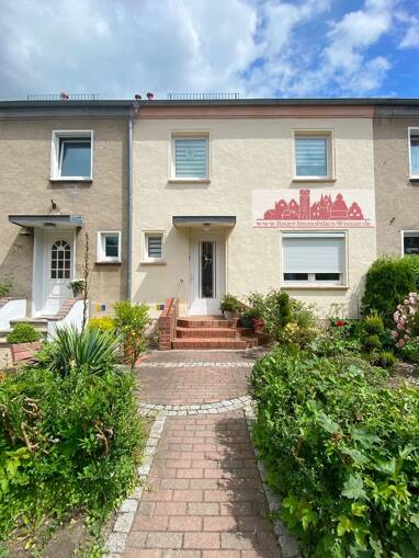 Haus zum Kauf 220.000 € 5 Zimmer 81 m² 220 m² Grundstück Freidrich-Techem-Str. 9 Wismar-West Wismar 23966