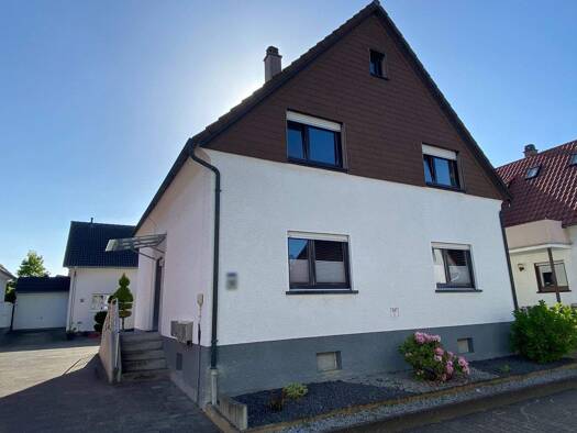 Mehrfamilienhaus zum Kauf 349.000 € 6 Zimmer 132,4 m² 250 m² Grundstück Hochstetten Linkenheim-Hochstetten 76351