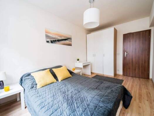 Wohnung zur Miete 650 € 3 Zimmer 92 m² 1. Geschoss Friedrichstr. 3 Innenstadt Aschaffenburg 63739