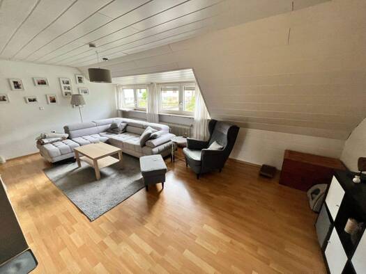 Wohnung zur Miete 895 € 3,5 Zimmer 87,5 m² 3. Geschoss frei ab 01.03.2026 Wangen Stuttgart 70327