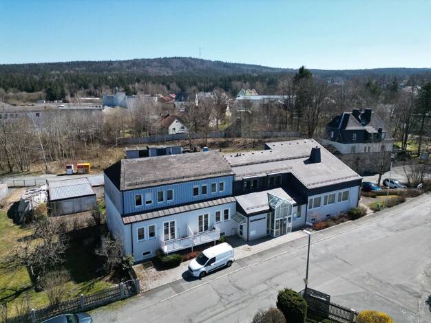 Mehrfamilienhaus zum Kauf 439.000 € 22 Zimmer 215 m² 1.339 m² Grundstück frei ab 01.12.2026 Zell Zell im Fichtelgebirge 95239