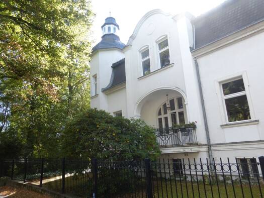 Wohnung zur Miete 950 € 2 Zimmer 85 m² Geschoss 1/3 frei ab 01.08.2026 Hermsdorf Berlin 13467