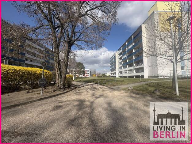 Wohnung zum Kauf 99.000 € 1,5 Zimmer 36,5 m² 6. Geschoss Erwin-Bock-Str. 1 Köpenick Berlin 12559