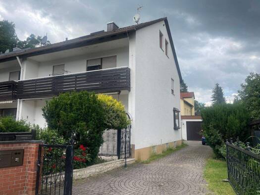 Doppelhaushälfte zum Kauf 389.000 € 5 Zimmer 121,4 m² 376 m² Grundstück Weinzierlein Zirndorf 90513