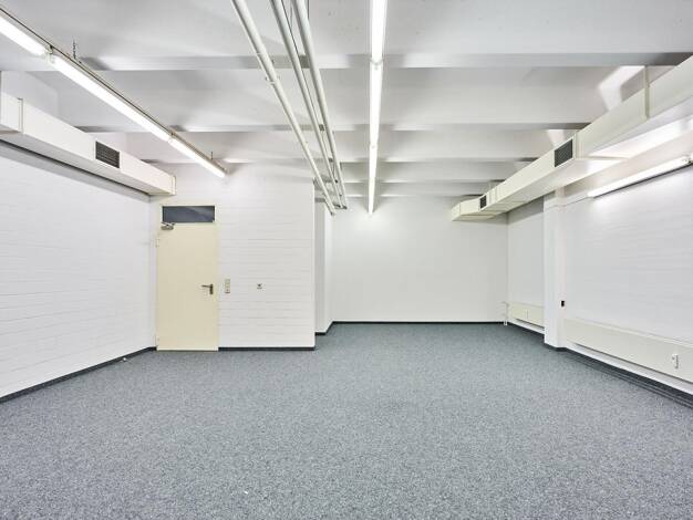 Lagerhalle zur Miete 4 € 59,9 m² Lagerfläche Benzstraße 2 Frickenhausen 72636