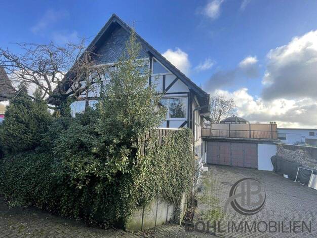 Einfamilienhaus zum Kauf 369.000 € 3 Zimmer 187 m² 598 m² Grundstück Wellringrade Radevormwald / Rochollsberg 42477