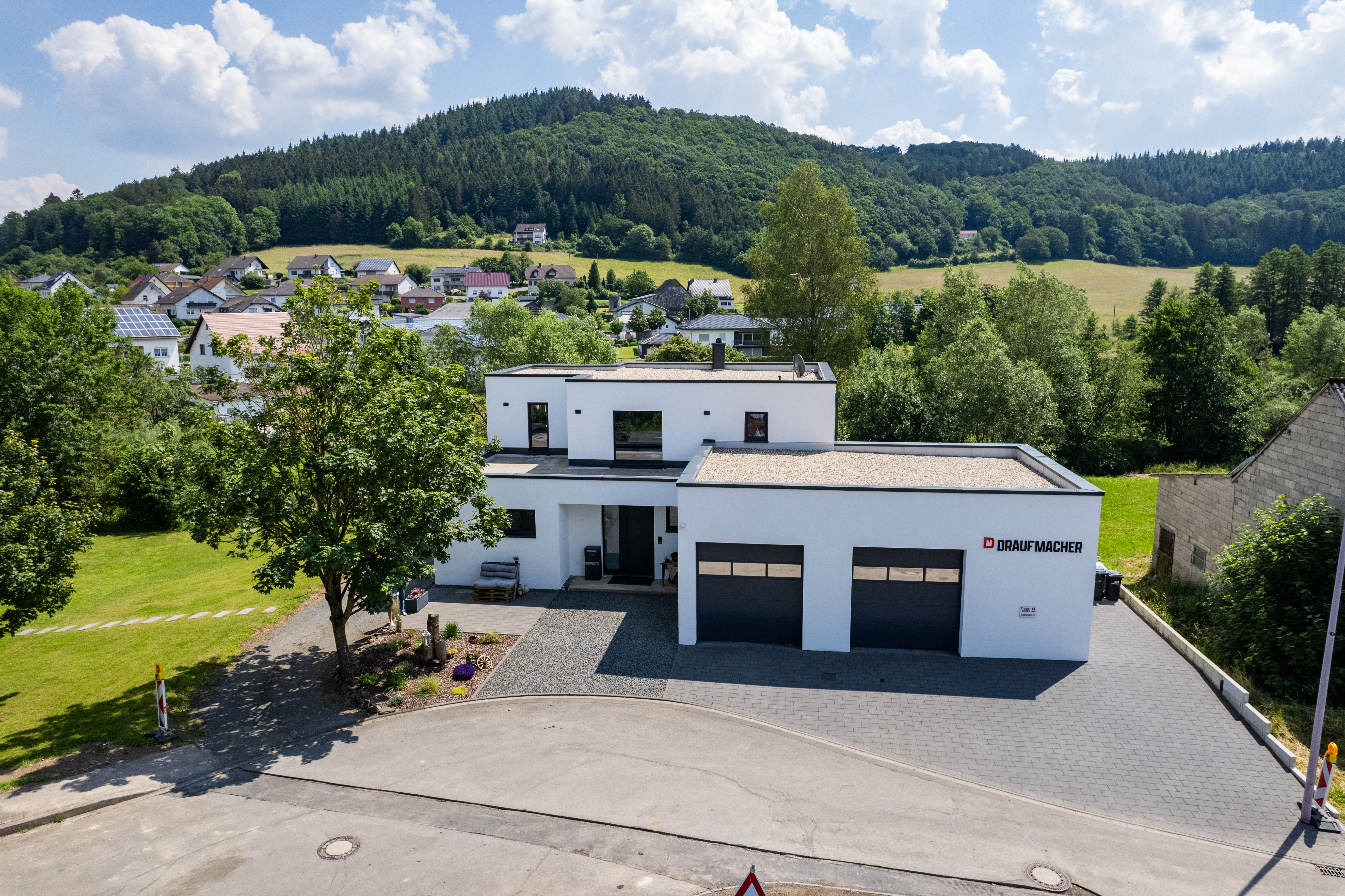 Einfamilienhaus zum Kauf 659.000 € 5 Zimmer 176 m²<br/>Wohnfläche 2.161 m²<br/>Grundstück Oberstadtfeld 54570