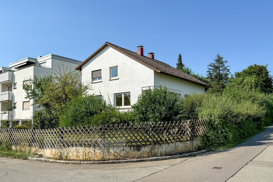 Einfamilienhaus zum Kauf 498.000 € 5,5 Zimmer 123 m²<br/>Wohnfläche 763 m²<br/>Grundstück Schwellerhalde Reutlingen 72770