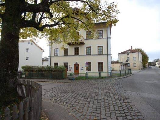 Wohnung zur Miete 800 € 2 Zimmer 55 m² 3. Geschoss Frühlingstraße 2 Holzkirchen 83607