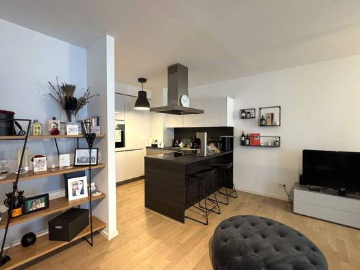 Wohnung zur Miete 1.570 € 2 Zimmer 71,4 m² 4. Geschoss frei ab 01.01.2026 Toulouser Allee 19 Pempelfort Düsseldorf 40211