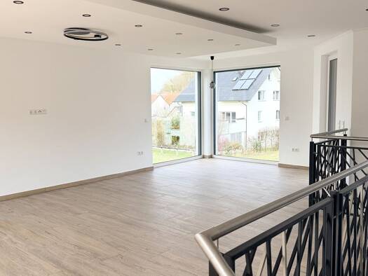 Einfamilienhaus zur Miete 2.050 € 5 Zimmer 230 m² 350 m² Grundstück Calenberg Warburg 34414