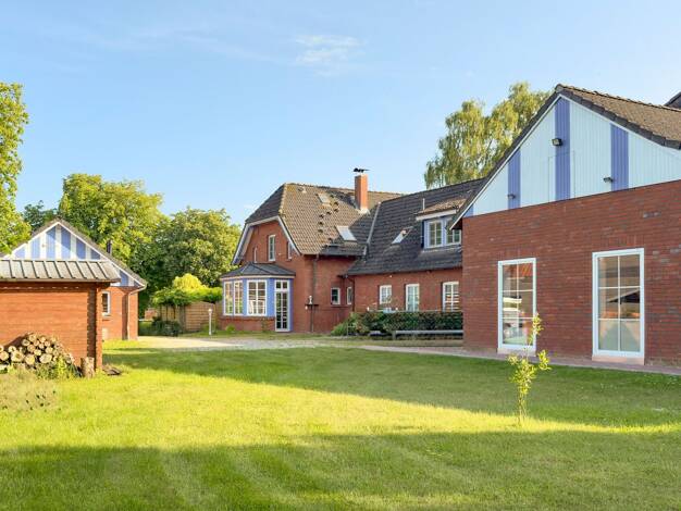 Immobilie zum Kauf 998.000 € 14 Zimmer 435 m² 2.756 m² Grundstück Brackrade Bosau 23715