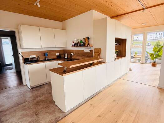 Penthouse zur Miete 1.750 € 3,5 Zimmer 145,7 m² Geschoss 3/4 frei ab 01.01.2027 Kirchen-Hausen Geisingen 78187