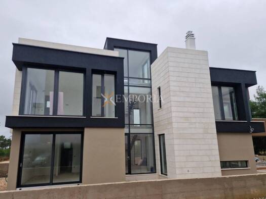 Einfamilienhaus zum Kauf - Erstbezug 1.350.000 € 4 Zimmer 351 m² Privlaka 23233