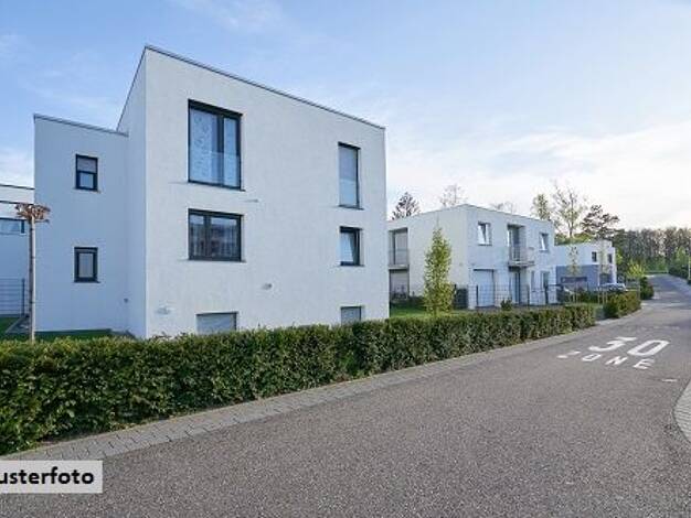 Mehrfamilienhaus zum Kauf 5.000 € 1,1 m² 677 m² Grundstück Gittelde Bad Grund 37539