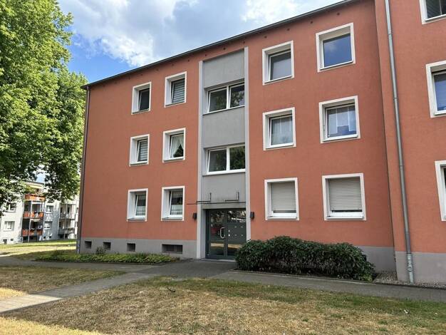 Wohnung zur Miete 545 € 2,5 Zimmer 54,2 m² 2. Geschoss Aldenrade Duisburg 47179